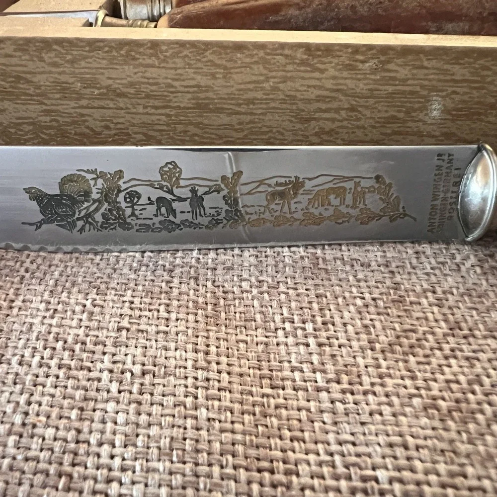 Anton Wingen Solingen Germany Rostfrei Engraved Stag Horn 6 Piece Knife Set‎